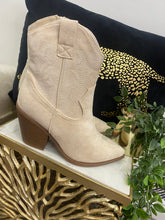 Marcie Beige Embroidered Cow Boy Boots