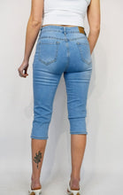 Embellished Capri Jeans